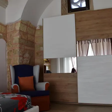 Palazzo Palmieri Apartment Martignano